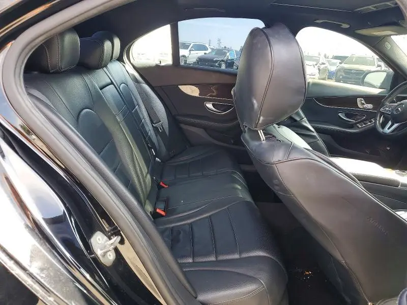 2019 MERCEDES-BENZ C 300  