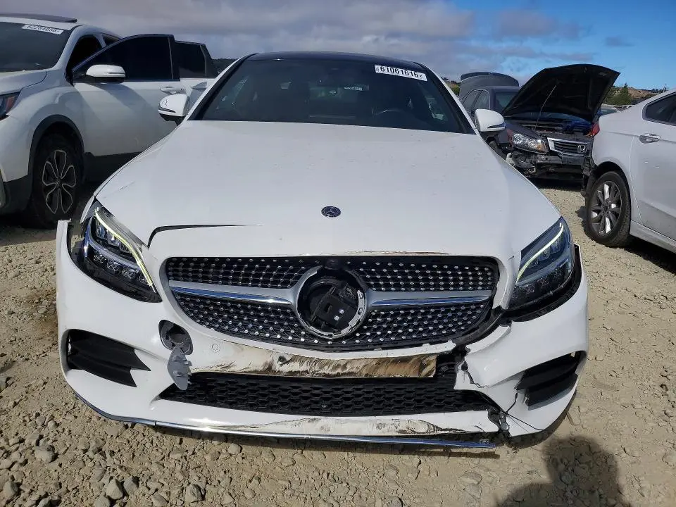 2019 MERCEDES-BENZ C 300  