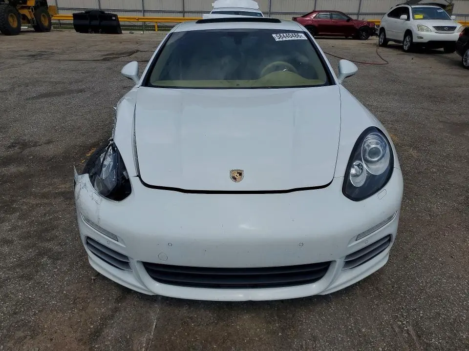 2014 PORSCHE PANAMERA 2  