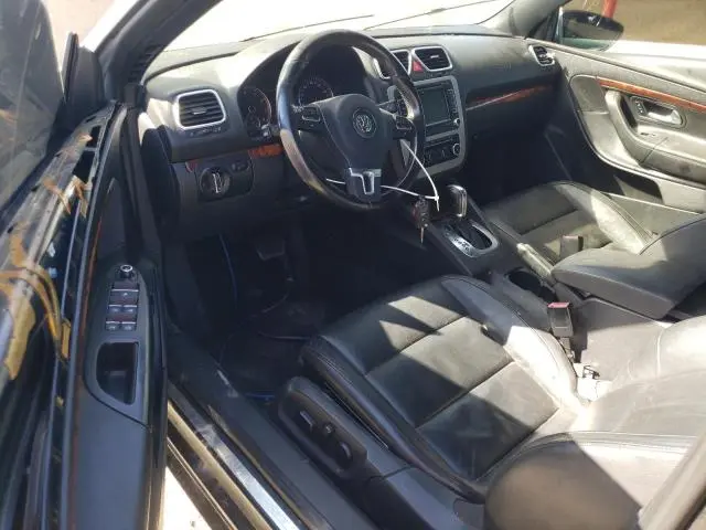 2012 VOLKSWAGEN EOS LUX  