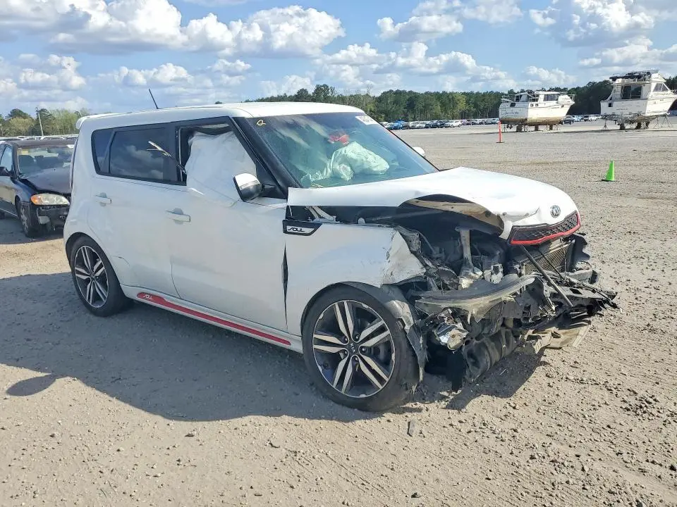 2014 KIA SOUL +  