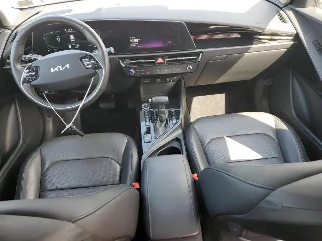 2023 KIA NIRO SX  