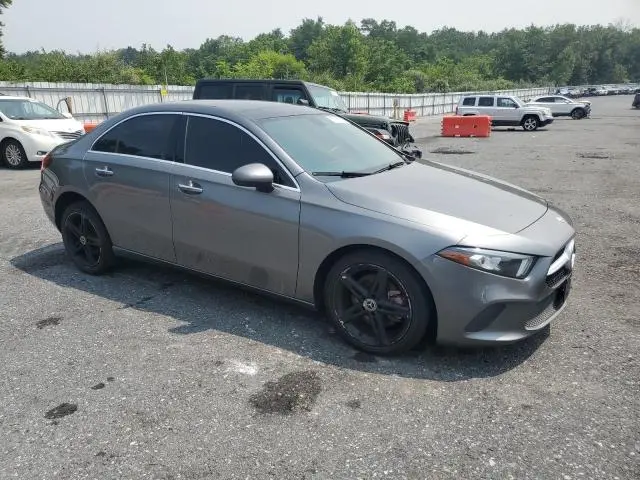 2021 MERCEDES-BENZ A 220 4MATIC  