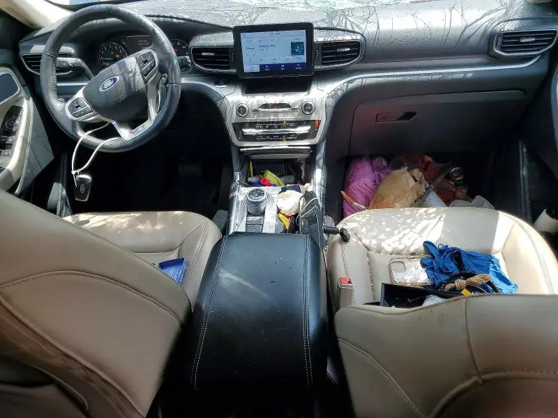 2021 FORD EXPLORER XLT  