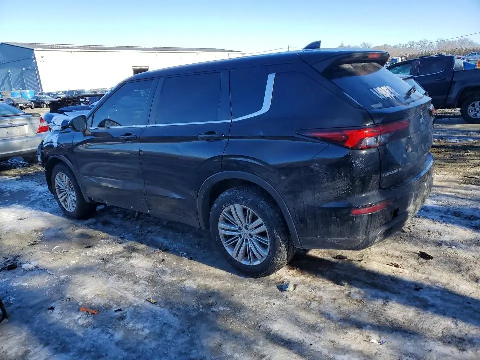 2023 MITSUBISHI OUTLANDER ES  