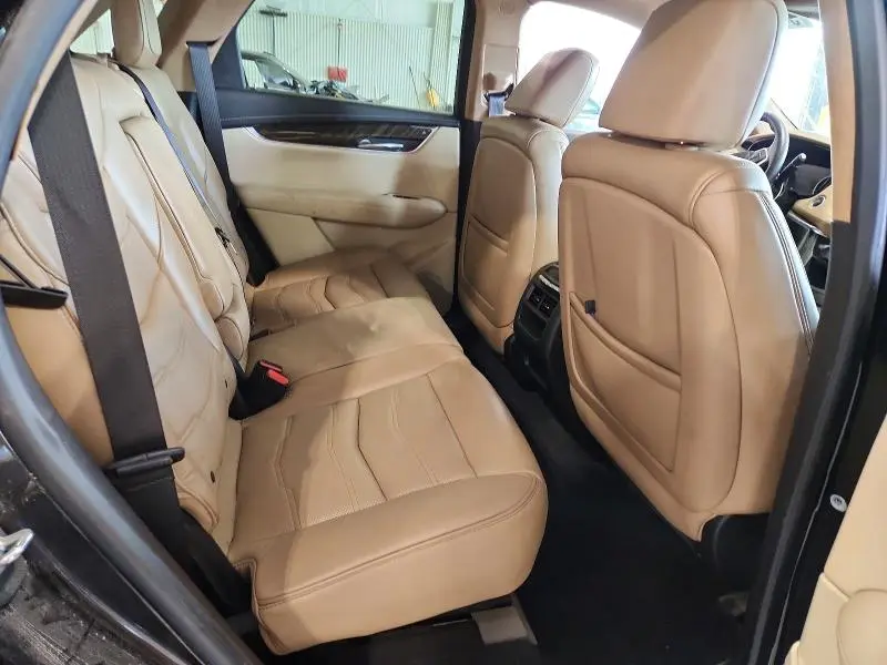 2017 CADILLAC XT5 PLATINUM  
