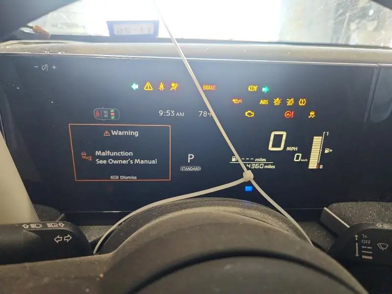 2026 NISSAN KICKS SV  