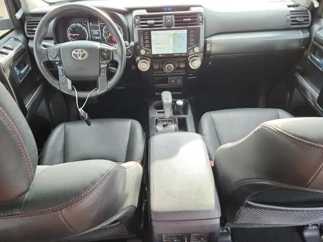 2023 TOYOTA 4RUNNER SE  