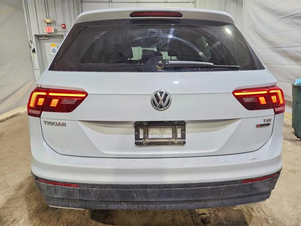 2018 VOLKSWAGEN TIGUAN S  