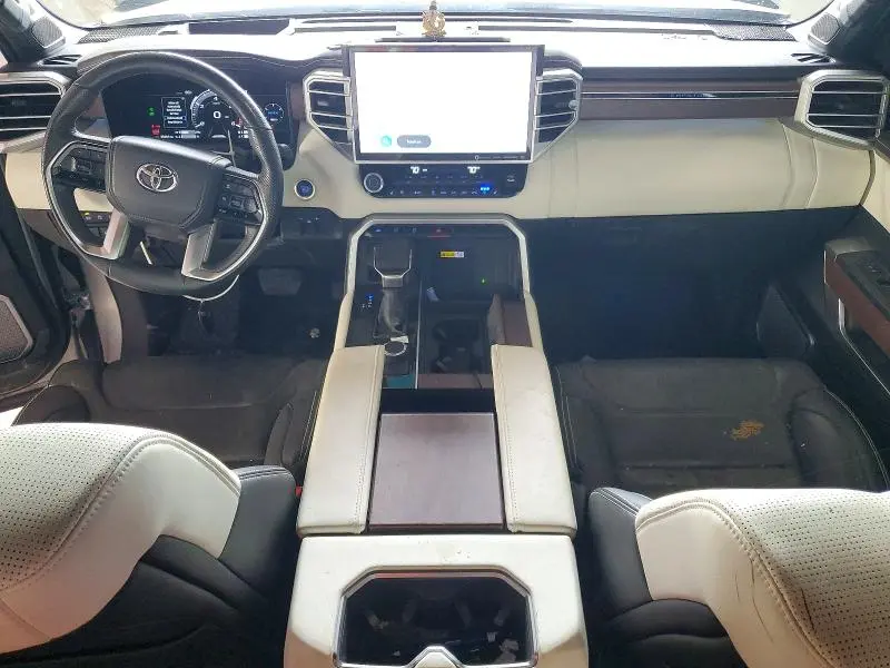2023 TOYOTA TUNDRA CREWMAX CAPSTONE  