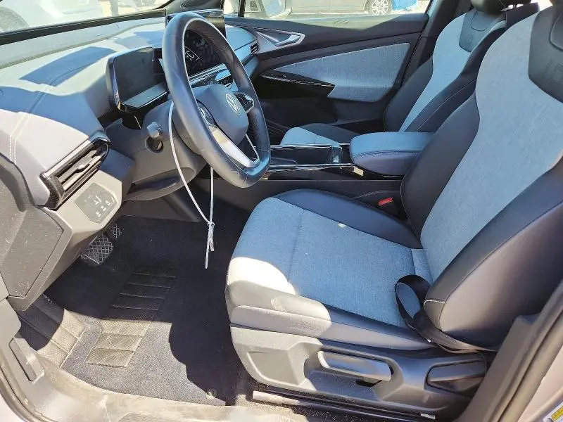 2023 VOLKSWAGEN ID.4 PRO  