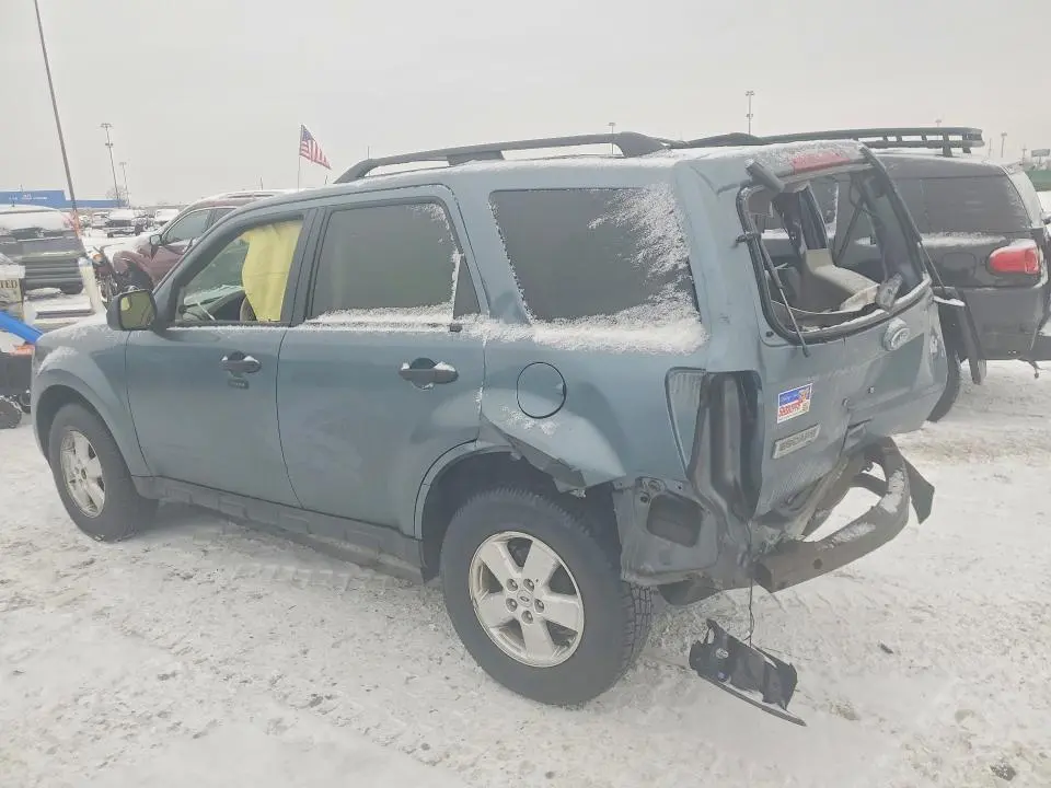 2010 FORD ESCAPE XLT  