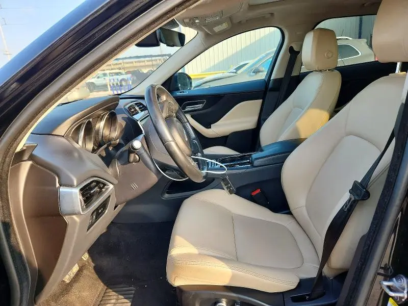 2020 JAGUAR F-PACE PREMIUM  
