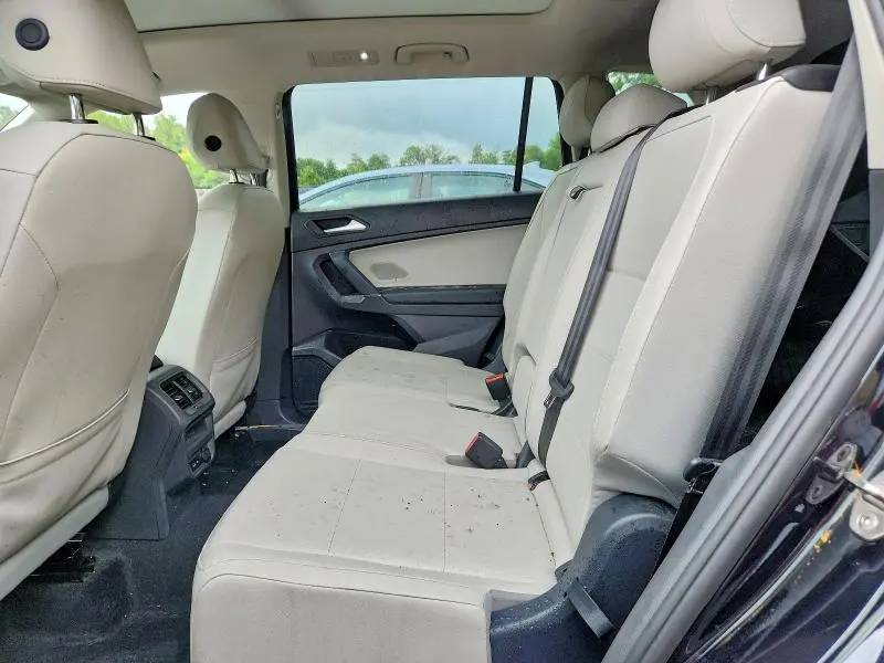2020 VOLKSWAGEN TIGUAN SE  