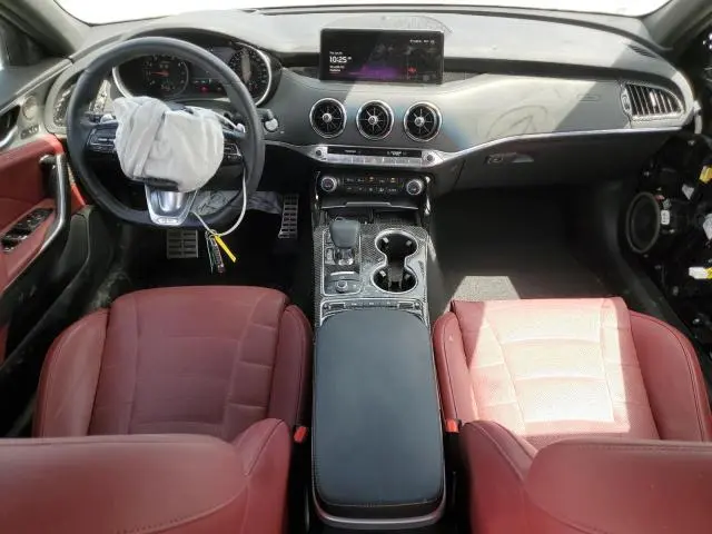 2023 KIA STINGER GT2  