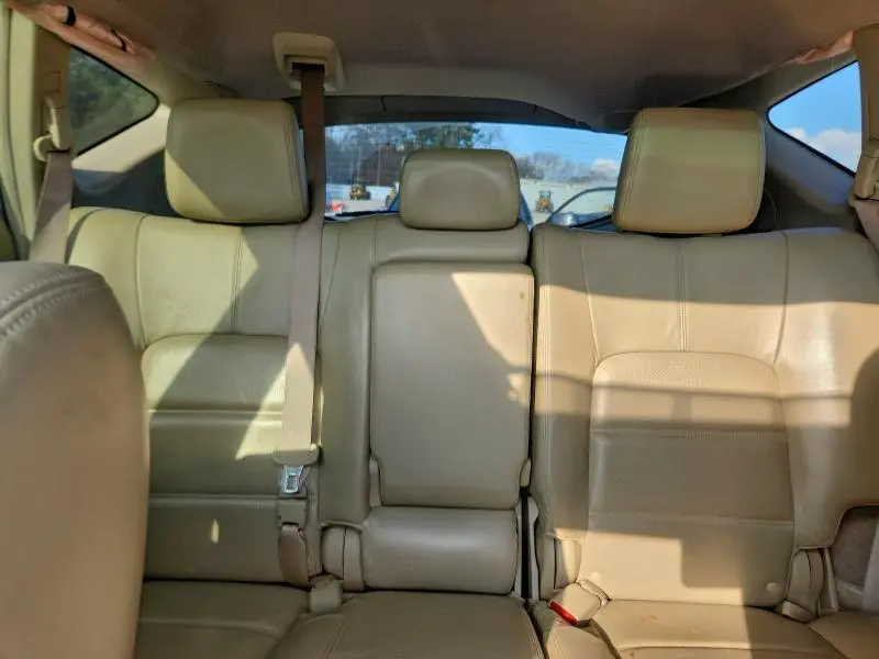 2011 NISSAN MURANO S  