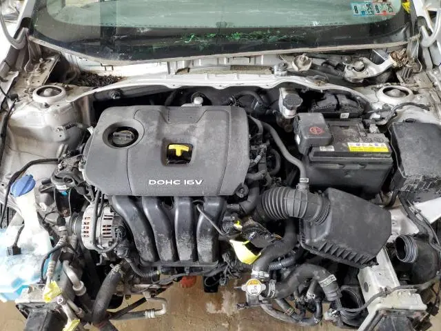 2017 KIA FORTE LX  
