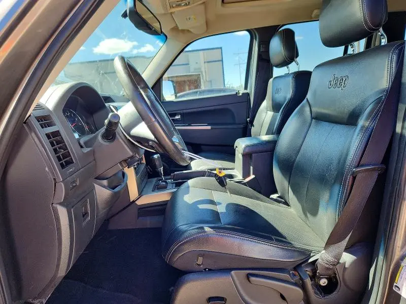 2012 JEEP LIBERTY JET  