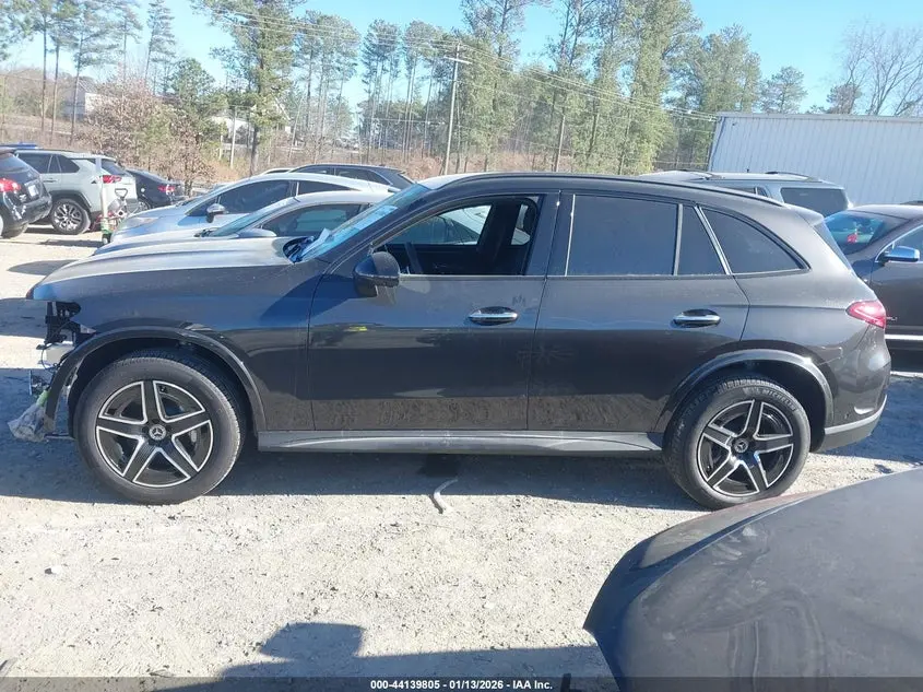 2025 MERCEDES-BENZ GLC 300 SUV