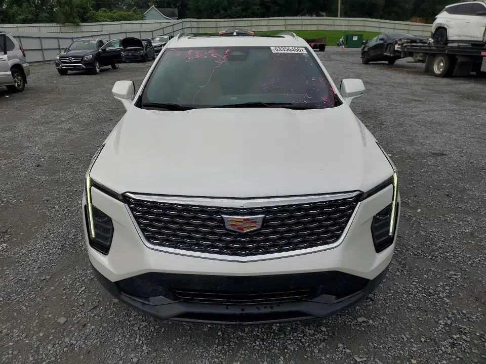 2024 CADILLAC XT4 PREMIUM LUXURY  