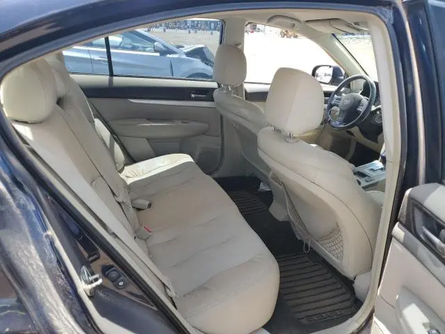 2013 SUBARU LEGACY 2.5I PREMIUM  