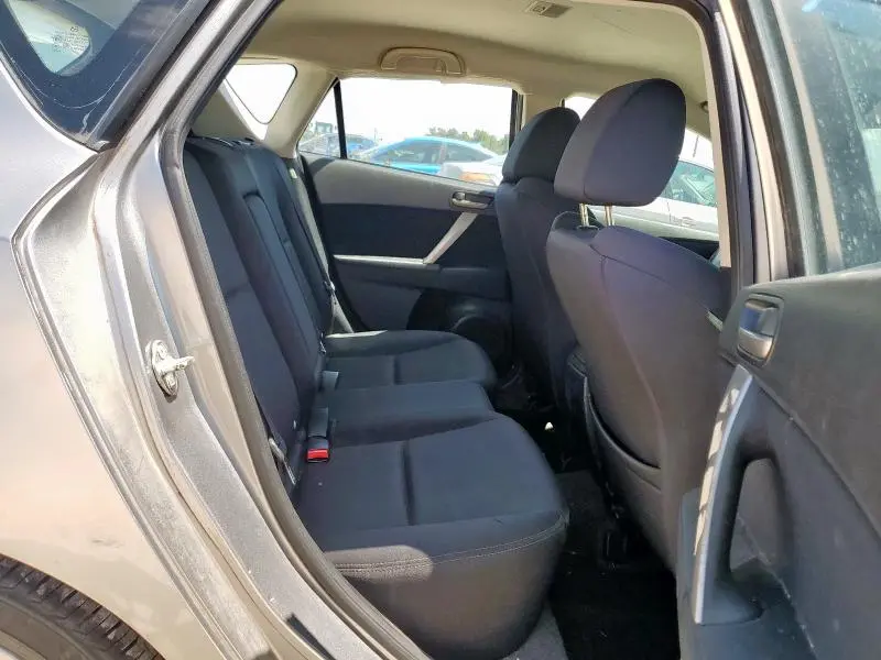 2010 MAZDA 3 S  