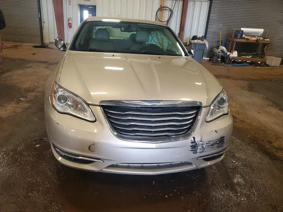 2013 CHRYSLER 200 LIMITED  