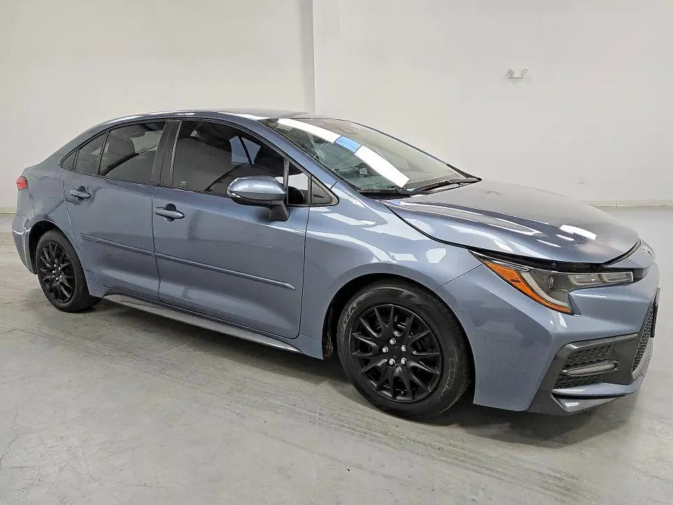 2020 TOYOTA COROLLA SE  