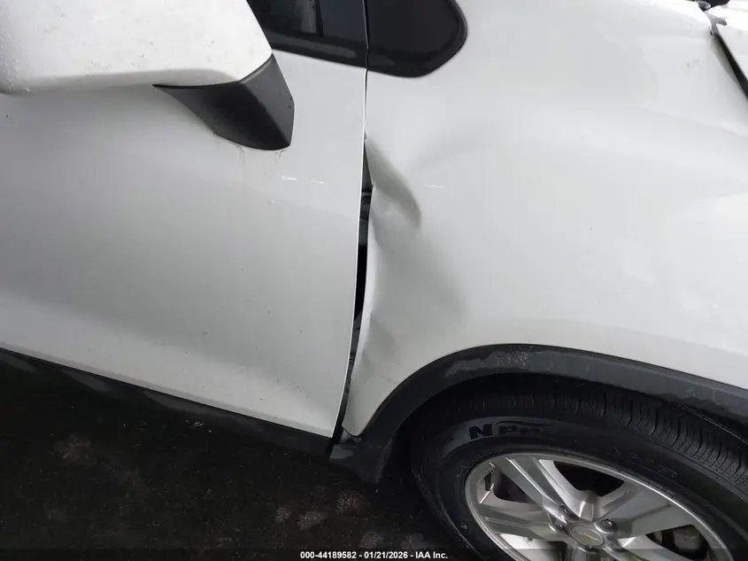 2021 CHEVROLET TRAX FWD LS