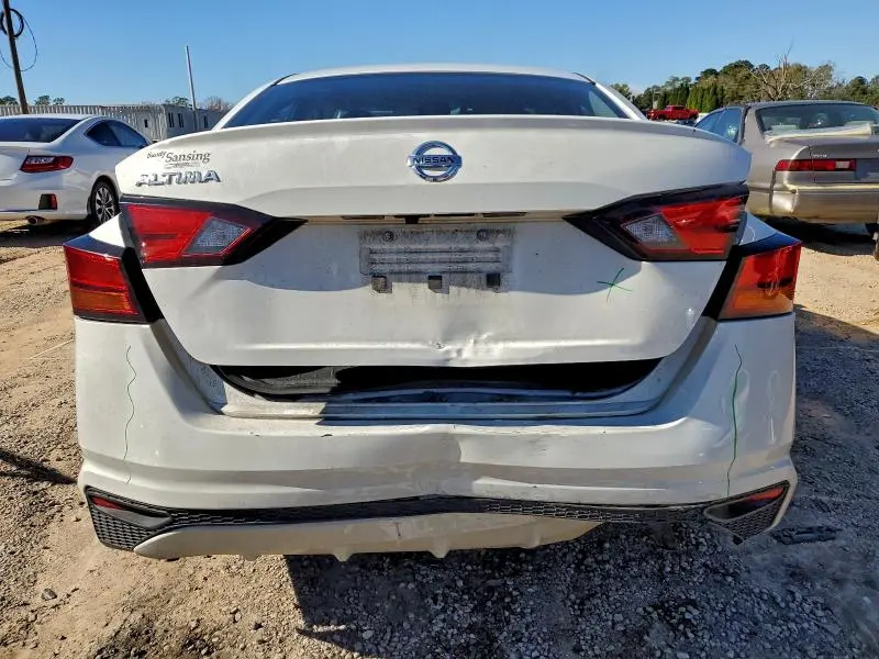 2022 NISSAN ALTIMA S  