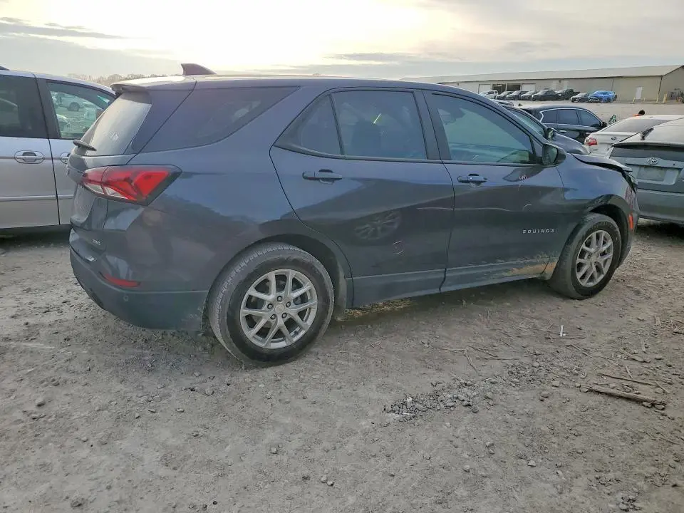 2022 CHEVROLET EQUINOX LS  