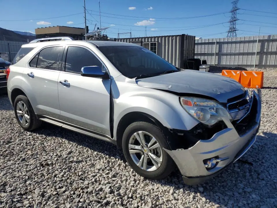 2010 CHEVROLET EQUINOX LT  