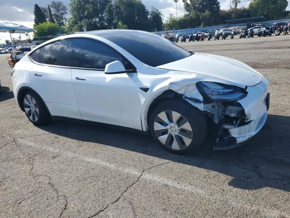 2022 TESLA MODEL Y   