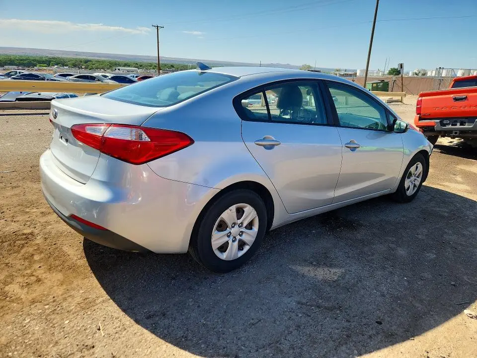 2016 KIA FORTE LX  