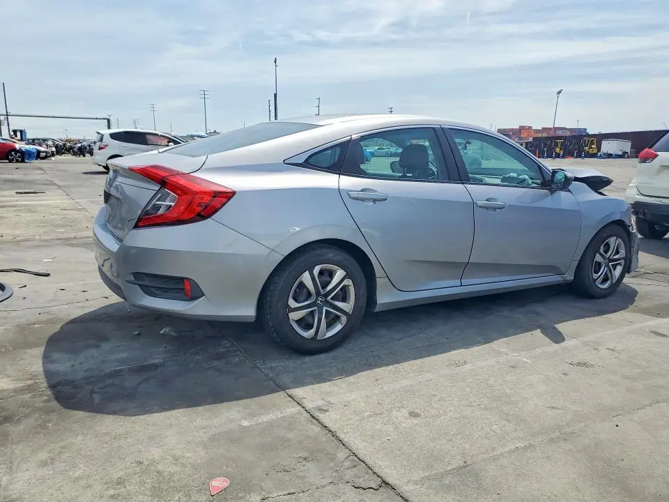 2016 HONDA CIVIC LX  
