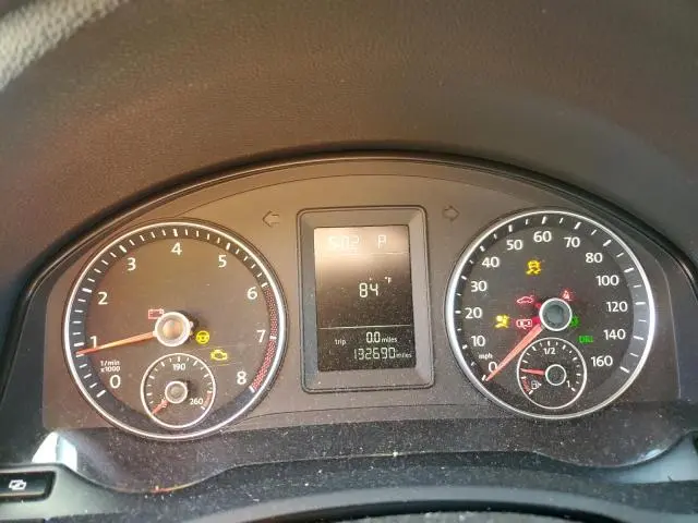 2010 VOLKSWAGEN JETTA SE  