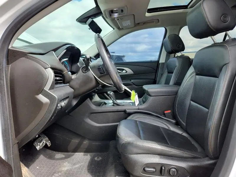 2019 CHEVROLET TRAVERSE LT  