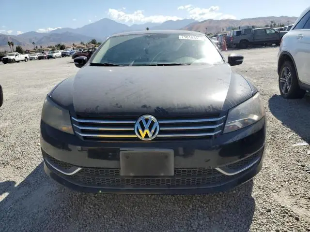 2013 VOLKSWAGEN PASSAT SE  