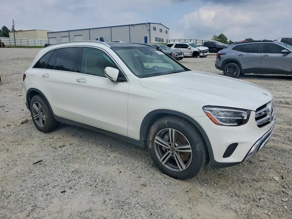 2020 MERCEDES-BENZ GLC 300  