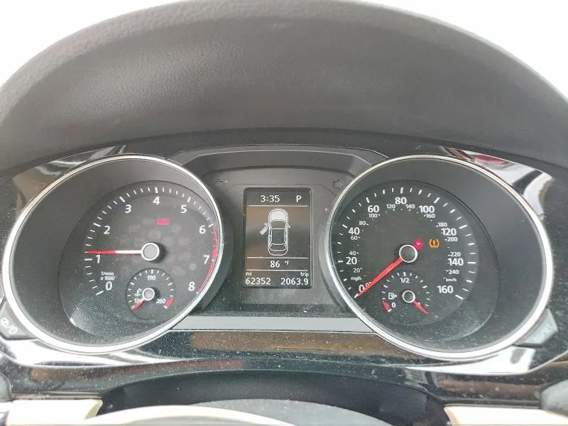 2016 VOLKSWAGEN JETTA SEL  