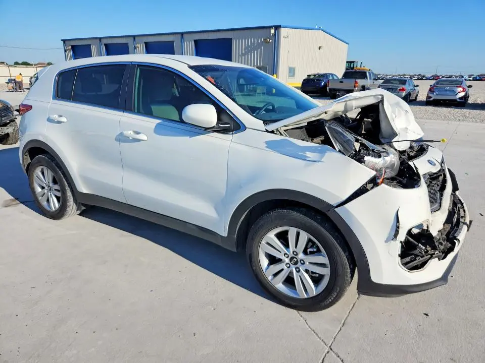 2018 KIA SPORTAGE LX  