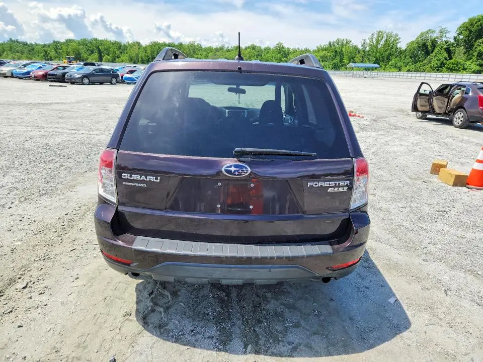 2013 SUBARU FORESTER 2.5X PREMIUM  