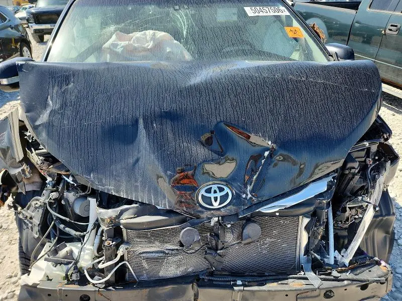 2015 TOYOTA SIENNA LIMITED PREMIUM 7-PASSENGER  