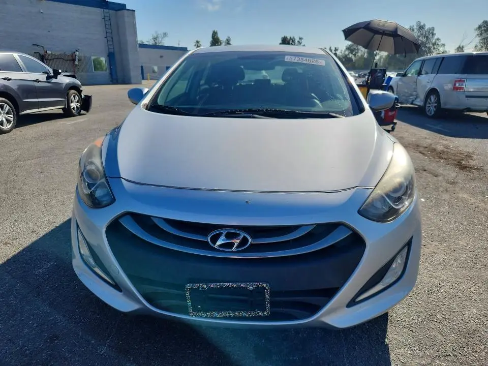2013 HYUNDAI ELANTRA GT BASE  