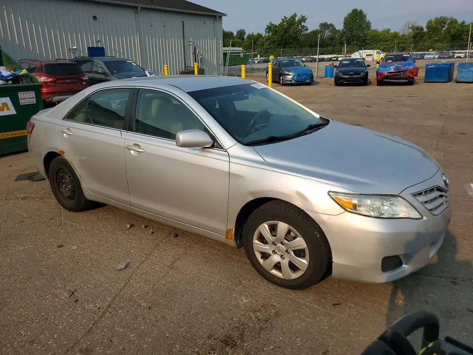 2011 TOYOTA CAMRY LE  