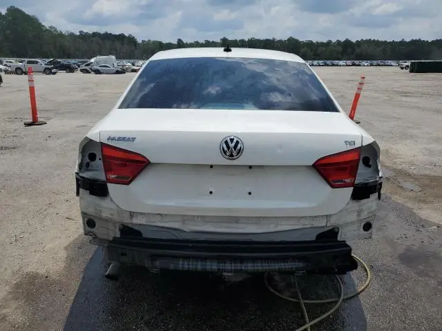 2014 VOLKSWAGEN PASSAT S  