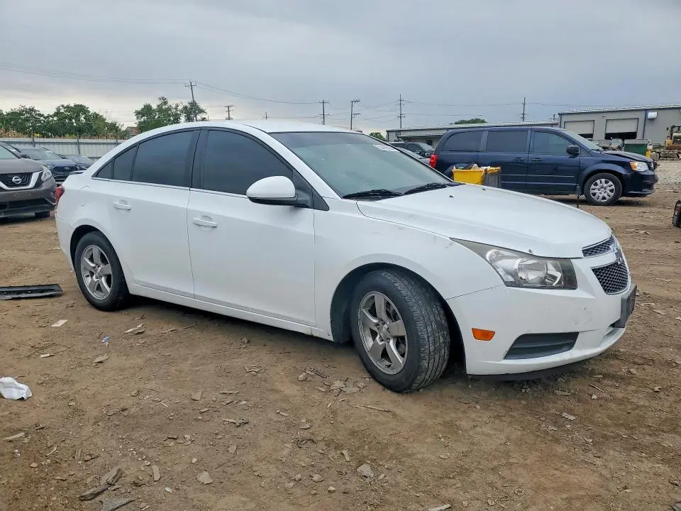 2014 CHEVROLET CRUZE LT  
