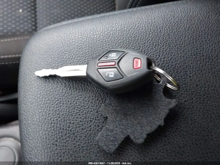 2016 MITSUBISHI OUTLANDER ES