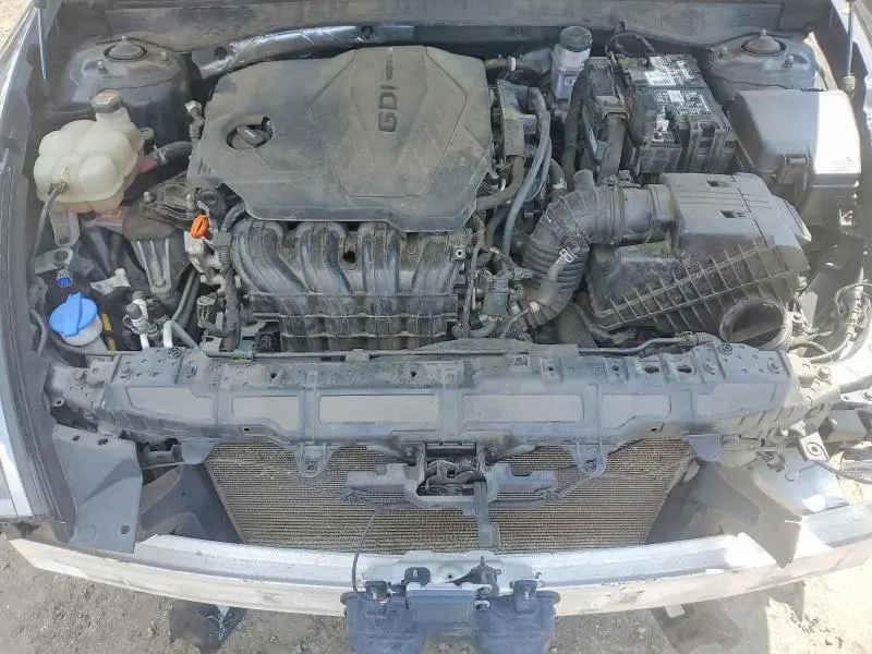 2021 HYUNDAI SONATA SE  