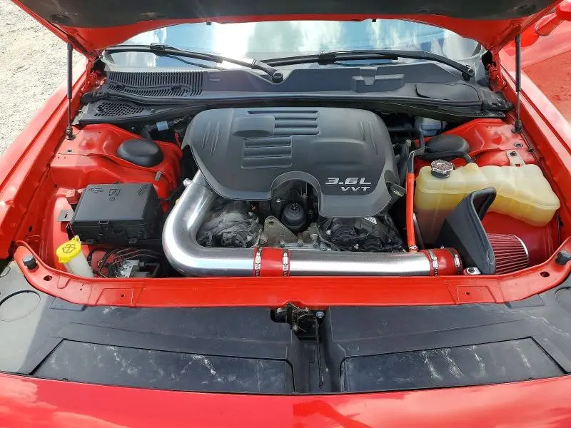 2015 DODGE CHALLENGER SXT PLUS  